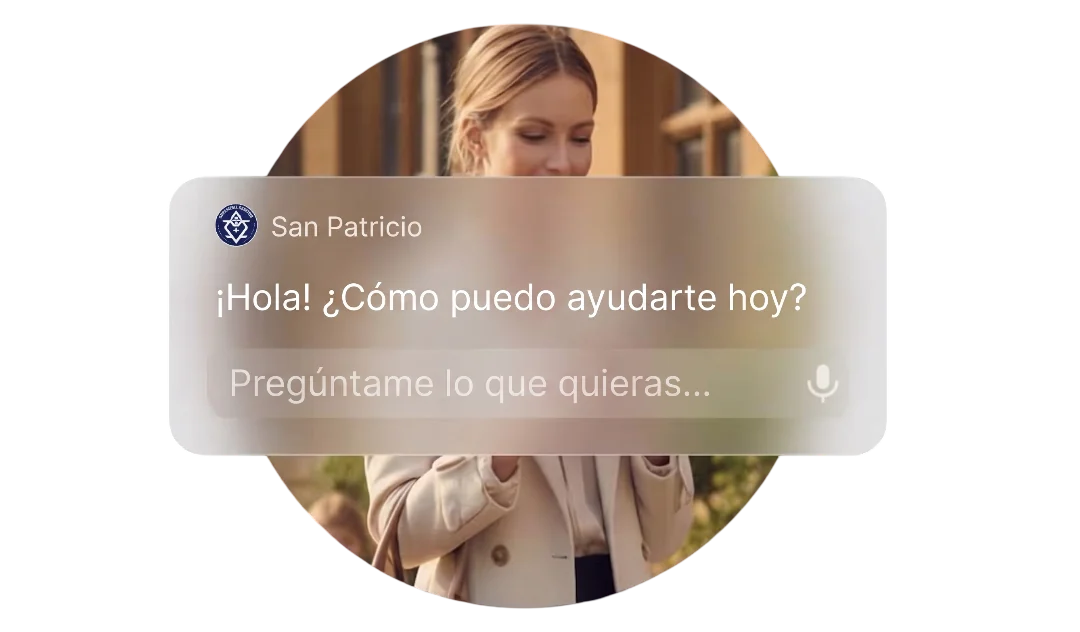 El asistente del colegio en WhatsApp saluda a una familia y le ofrece resolver su consulta